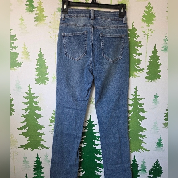 Legend Stretch Rhinestone Studded Jeans. - Picture 2 of 7